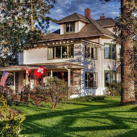 Miller Tree Inn Форкс Екстериор снимка