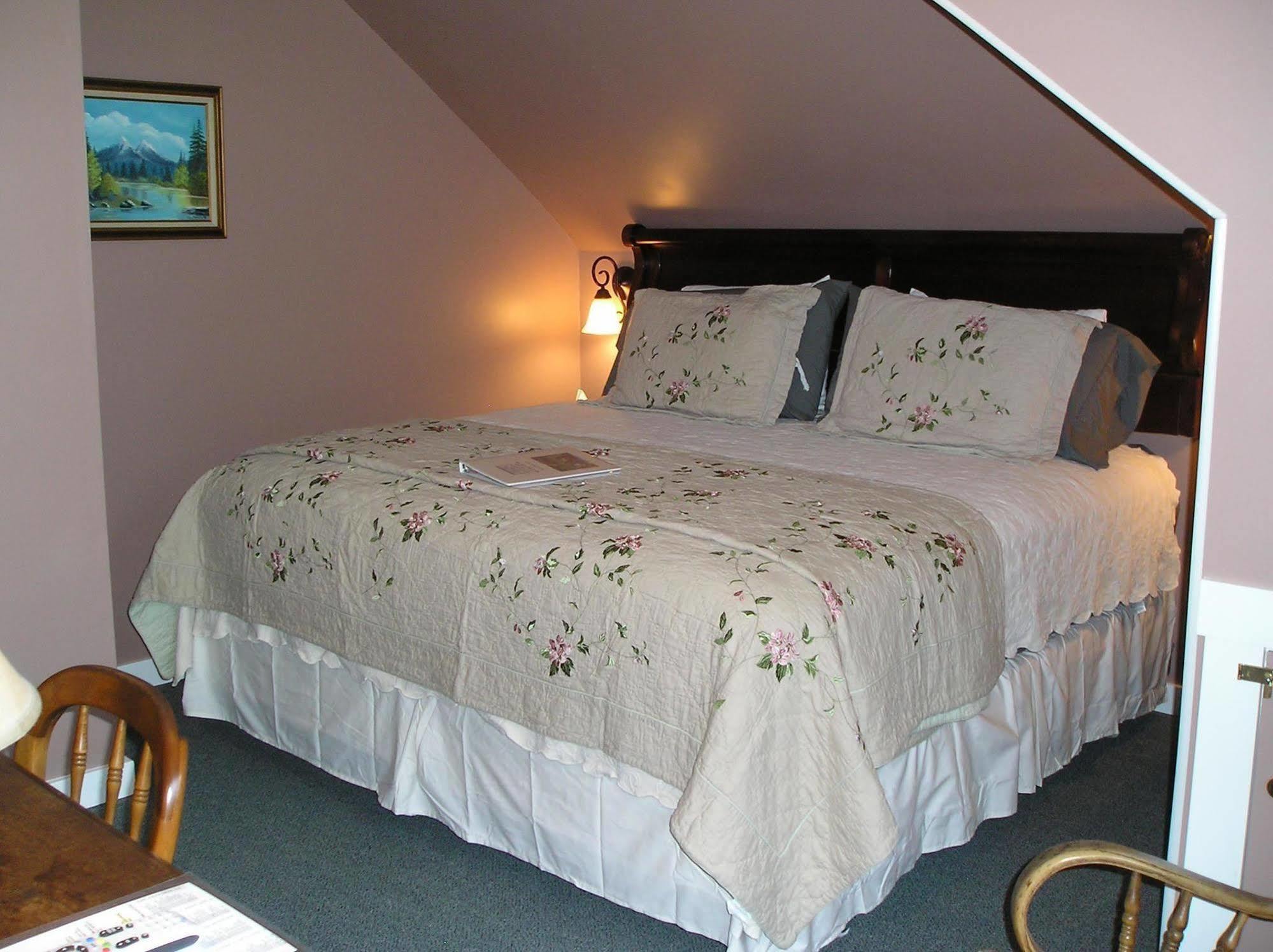 Miller Tree Inn Форкс Екстериор снимка